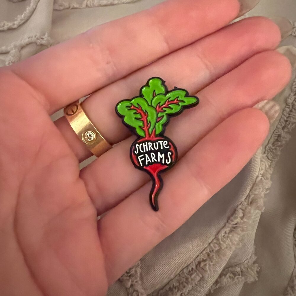 🧷BUNDLE OF 6 - THE OFFICE Themed Enamel Pins - Television, Pop Culture, Y2K - Picture 13 of 14